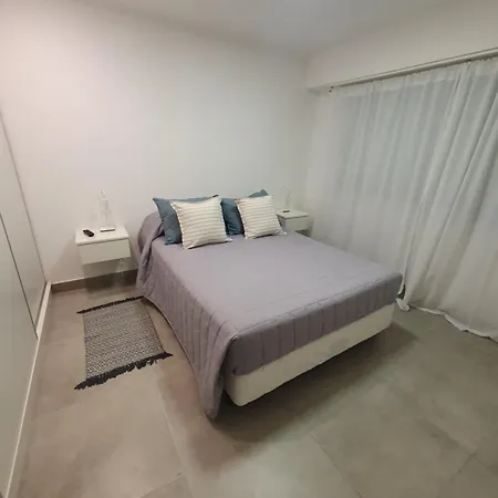 Moderno Depto 5 Con Cochera Tandil Exterior photo